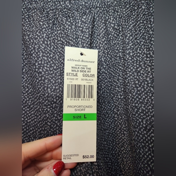 Alfred Dunner Black Print Classic Fit/Proportioned Short Pants Sz L NWT Womens - Picture 4 of 8
